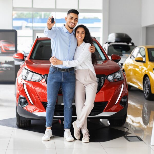 Zalety i wady zakupu samochodu z drugiej ręki: na co zwrócić uwagę?